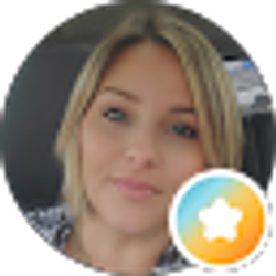 Profile photo of Danielle Ivy