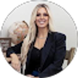Profile photo of sarah fox