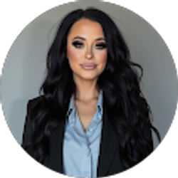 Profile photo of Kynzie Wood