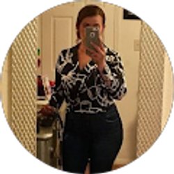 Profile photo of Isa Santibañez