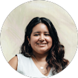 Profile photo of Claudia Jankowski