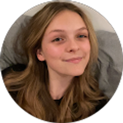 Profile photo of Mackenzie Lee