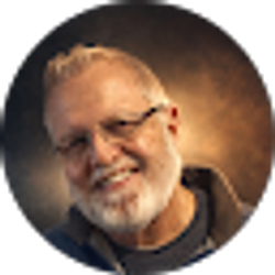 Profile photo of Clay Arnold