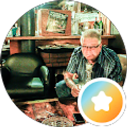 Profile photo of Dan Ellison