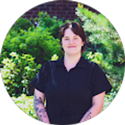 Profile photo of Hannah Jones