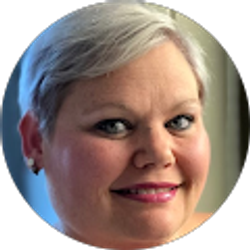 Profile photo of Shannon Fielder