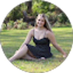 Profile photo of Emily Steele