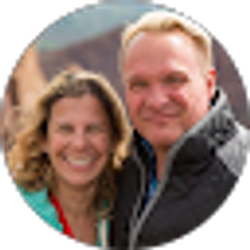 Profile photo of Erik & Danielle Laver