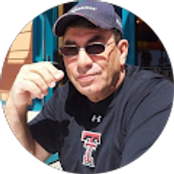 Profile photo of Lester