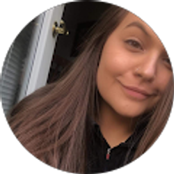 Profile photo of Demi Kalatzes