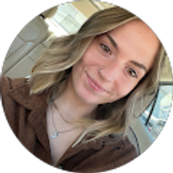 Profile photo of hana