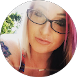 Profile photo of Lauren Longfellow