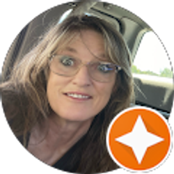 Profile photo of Sandy Reynolds