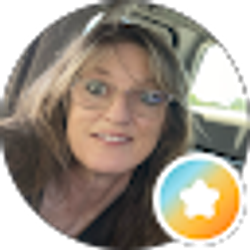 Profile photo of Sandy Reynolds