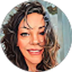 Profile photo of Kelle McCan