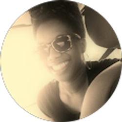 Profile photo of Nell Warr