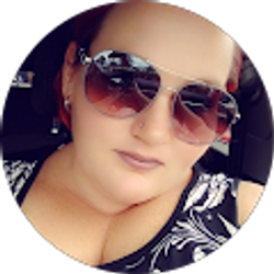 Profile photo of kari hartwell