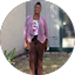 Profile photo of stephanie Canon