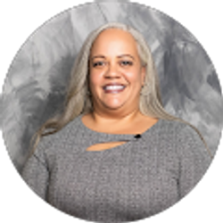 Profile photo of Nicole Hinton