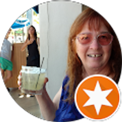 Profile photo of Amy Valk