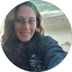 Profile photo of Theresa Lorentz