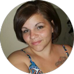 Profile photo of Ashley Huot