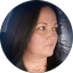 Profile photo of Carmen Gusita