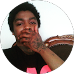 Profile photo of Dee Lotto