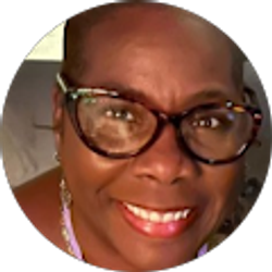 Profile photo of Yasmeen Burgess