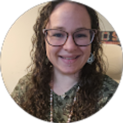 Profile photo of Mandy Messer