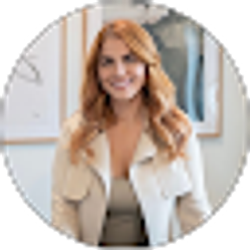 Profile photo of Heidi Nobles