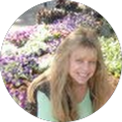Profile photo of Kelli Feller