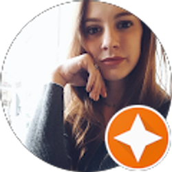 Profile photo of Kelli Woolworth