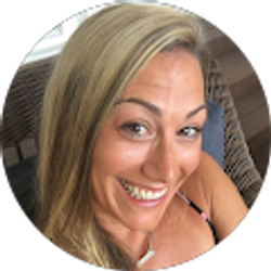 Profile photo of Shaeann Dooley