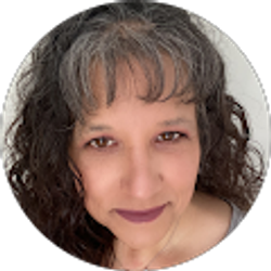 Profile photo of Laura Mitchell