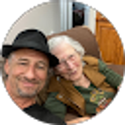 Profile photo of Hew Hunt