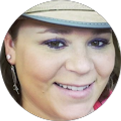 Profile photo of Kayla Bates