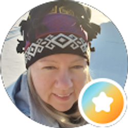 Profile photo of Laurie Hartz