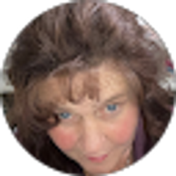 Profile photo of Robin Estrada