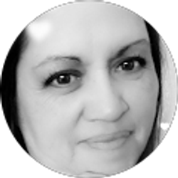 Profile photo of Claudia Aceituno
