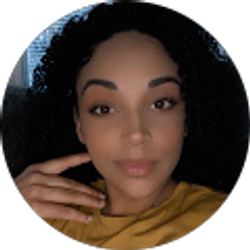 Profile photo of arden casella