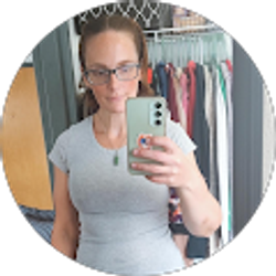 Profile photo of Stephanie Martin