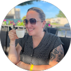 Profile photo of Bobbie Bonebrake