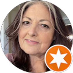 Profile photo of Tamara Pierce