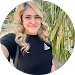 Profile photo of Dulce De La Torre