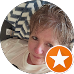 Profile photo of Kimberly Leonard