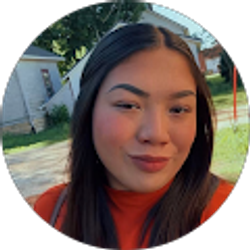 Profile photo of Claire Moreno