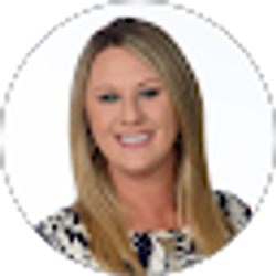 Profile photo of Courtney Moss