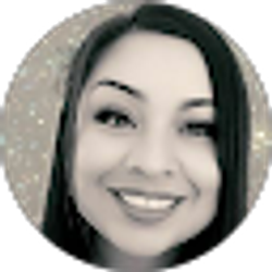Profile photo of Carina Flores