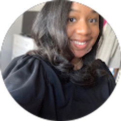 Profile photo of Shayla Glover